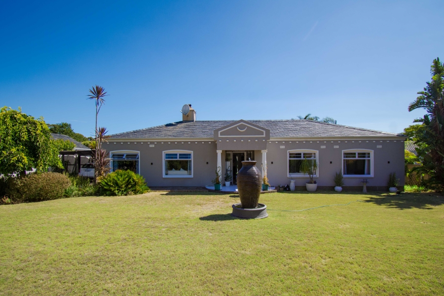 4 Bedroom Property for Sale in Parel Vallei Western Cape